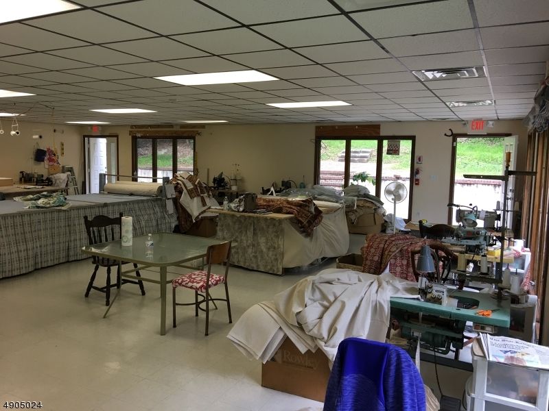 968 Somerset St, Watchung, NJ 07069